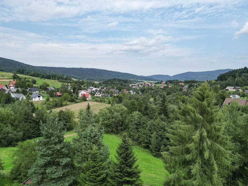 Dom 6 pokojowe na Sprzedaż