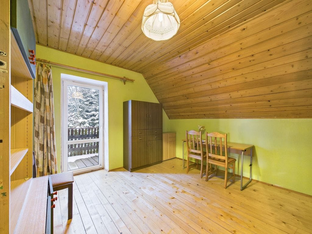 Dom 6 pokojowe na Sprzedaż