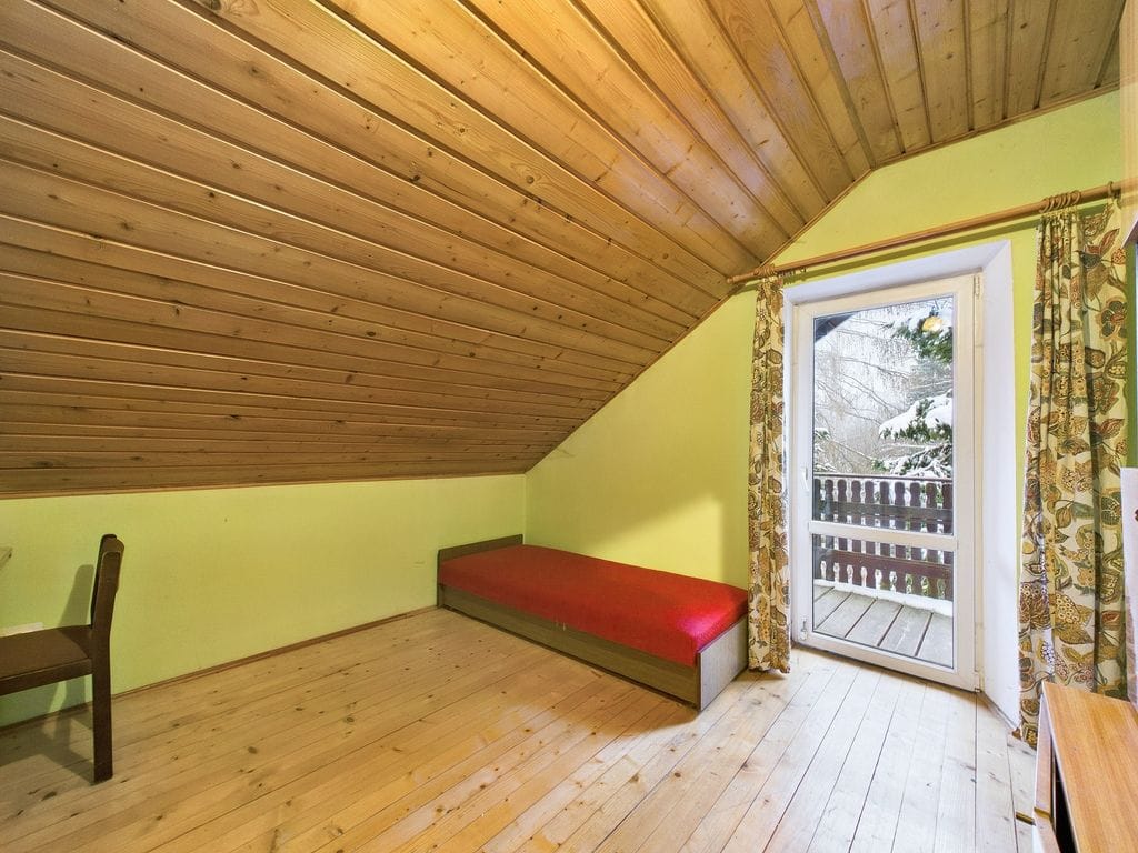 Dom 6 pokojowe na Sprzedaż