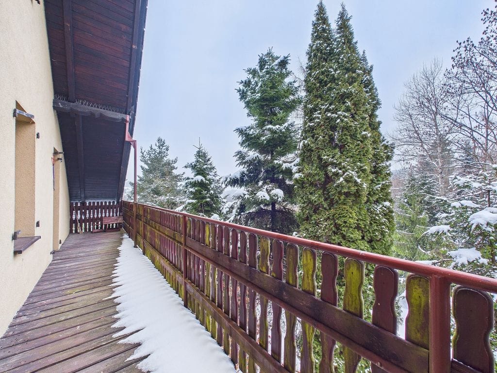 Dom 6 pokojowe na Sprzedaż