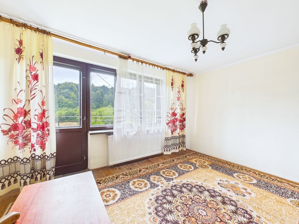 Dom 6 pokojowe na Sprzedaż