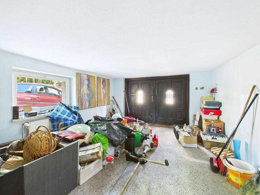 Dom 7 pokojowe na Sprzedaż