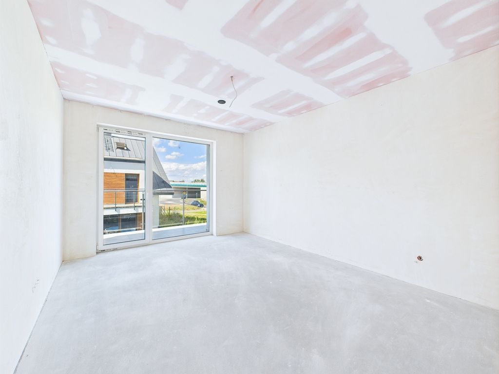 Dom 5 pokojowe na Sprzedaż