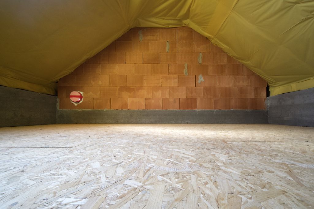 Dom 5 pokojowe na Sprzedaż