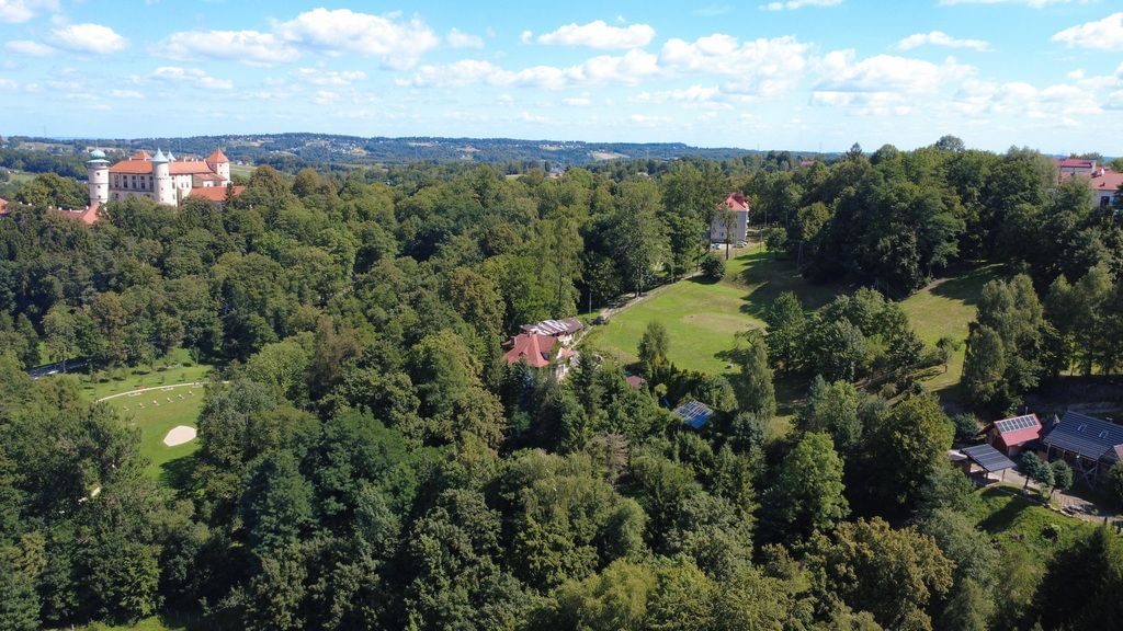 Działka  pokojowe na Sprzedaż