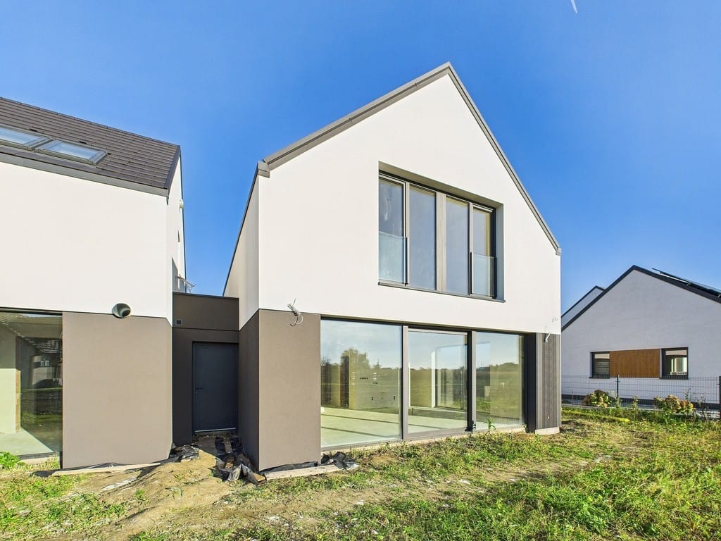 Dom 5 pokojowe na Sprzedaż