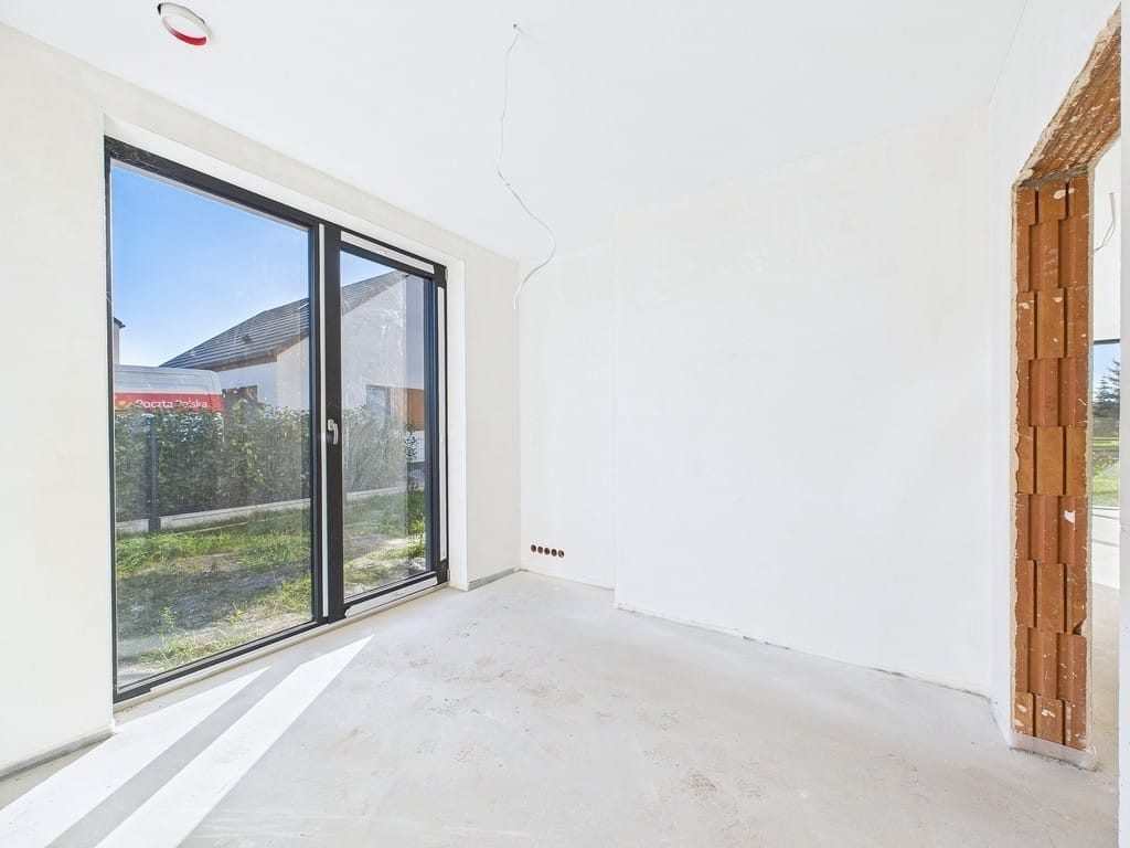 Dom 5 pokojowe na Sprzedaż