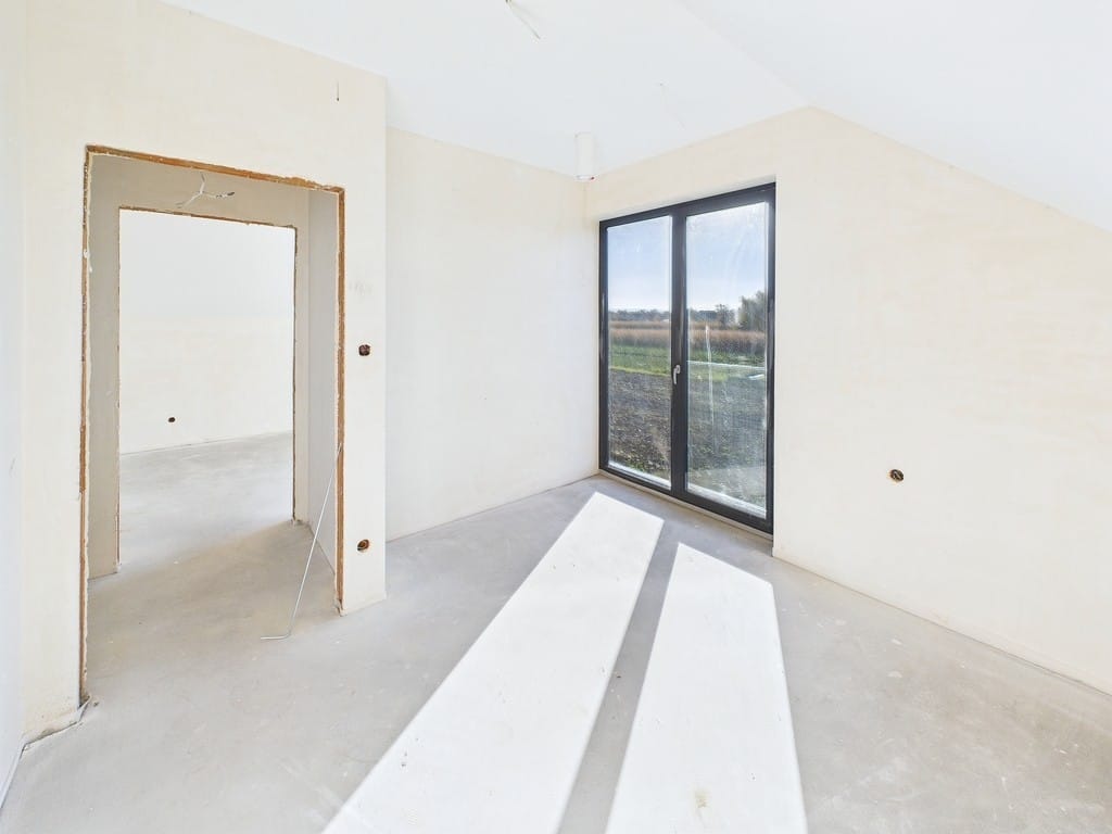 Dom 5 pokojowe na Sprzedaż