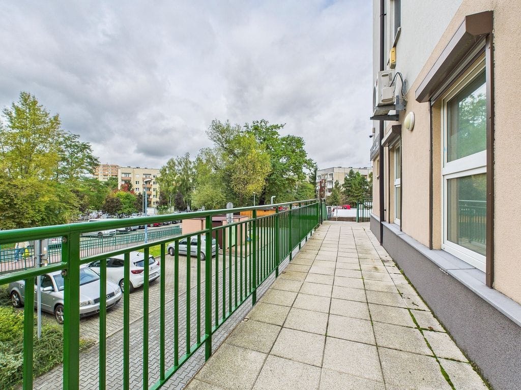 Lokal użytkowy  pokojowe na Sprzedaż