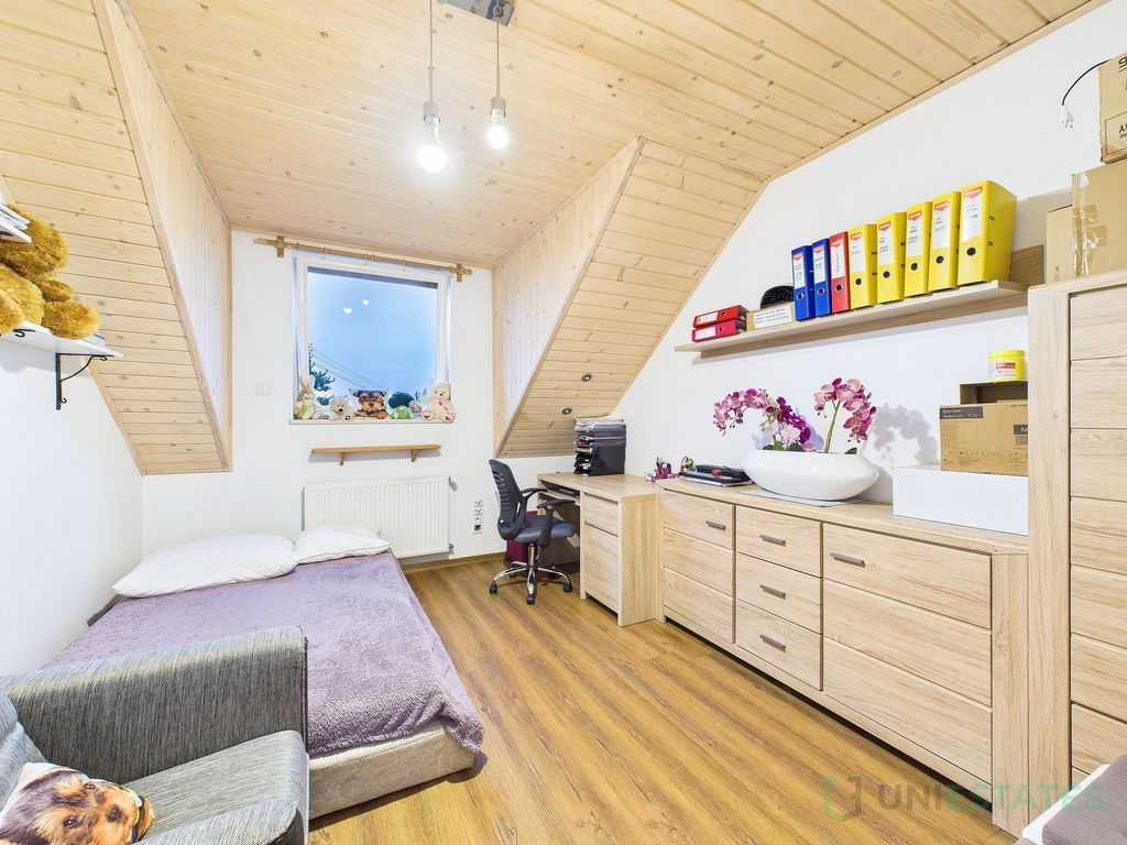 Dom 5 pokojowe na Sprzedaż