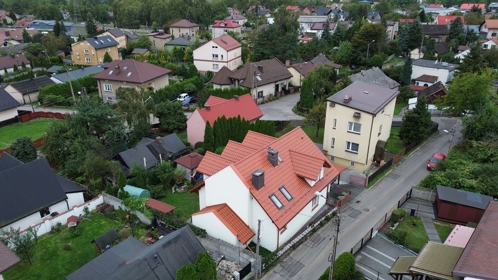 Dom 5 pokojowe na Sprzedaż