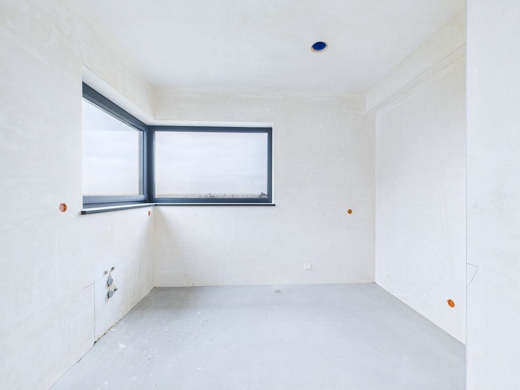 Dom 5 pokojowe na Sprzedaż