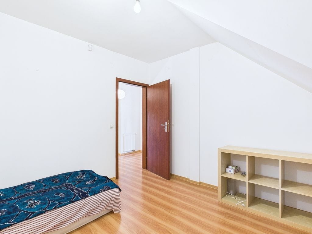 Dom 5 pokojowe na Sprzedaż