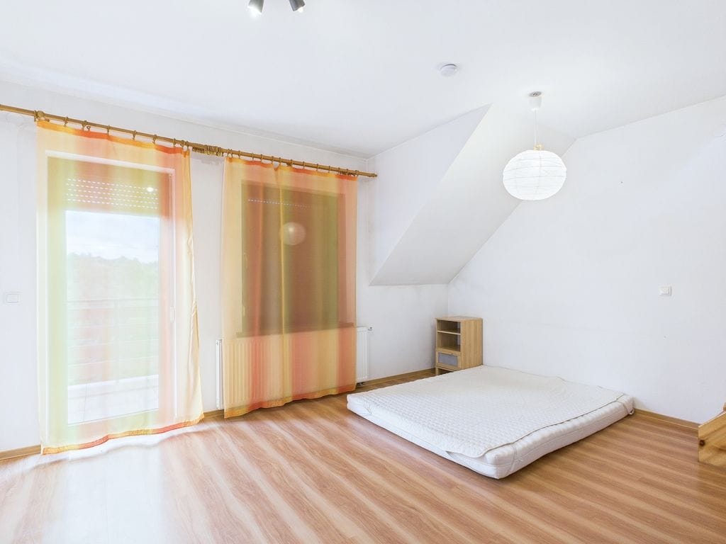 Dom 5 pokojowe na Sprzedaż