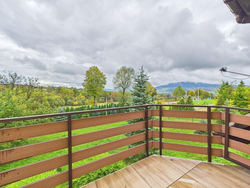 Dom 5 pokojowe na Sprzedaż