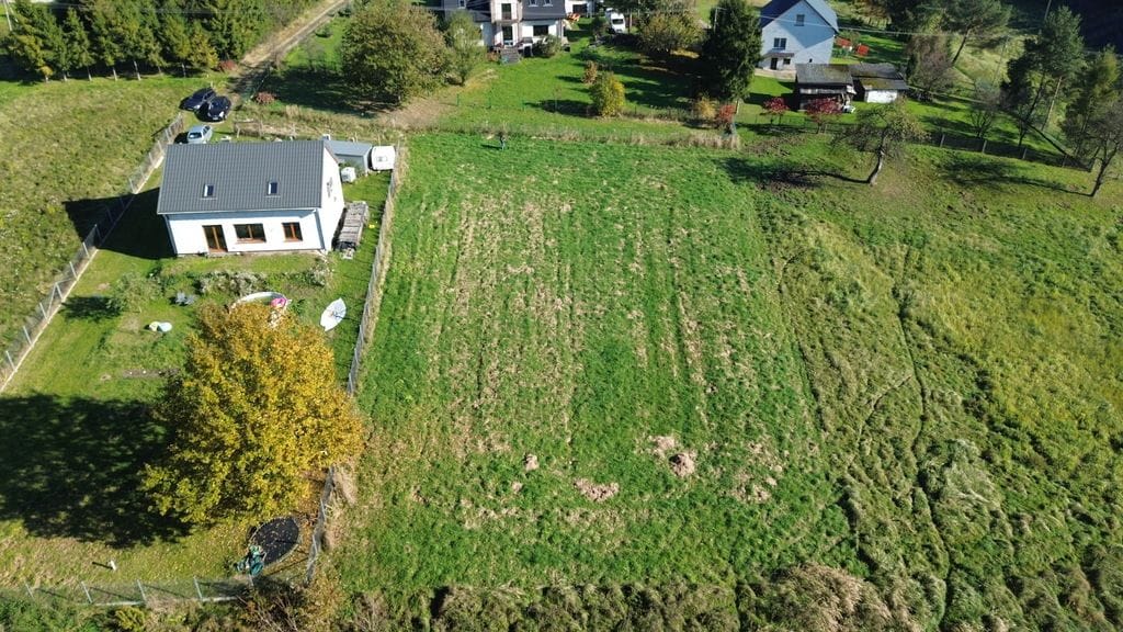 Działka  pokojowe na Sprzedaż