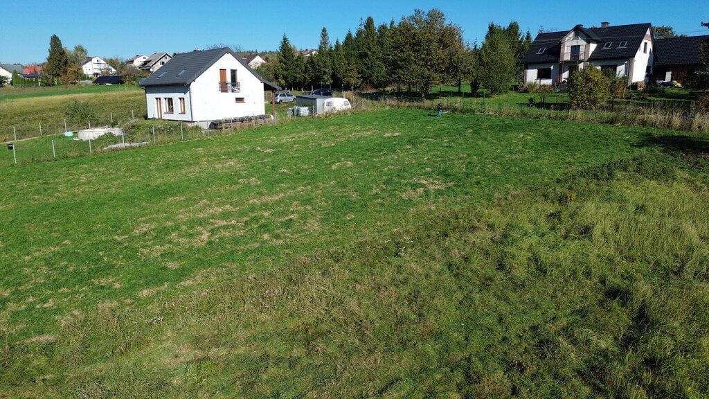 Działka  pokojowe na Sprzedaż