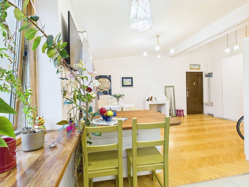 Mieszkanie 4 pokojowe na Sprzedaż