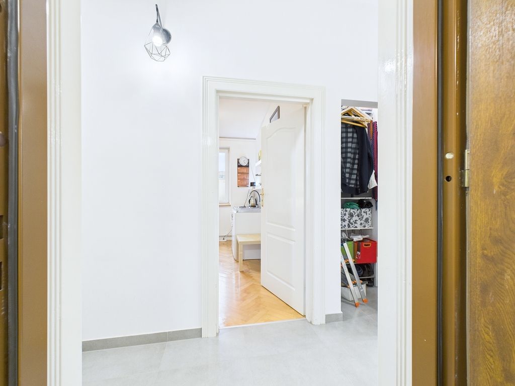 Mieszkanie 4 pokojowe na Sprzedaż