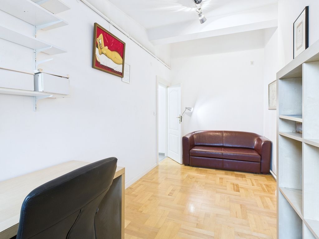 Mieszkanie 4 pokojowe na Sprzedaż