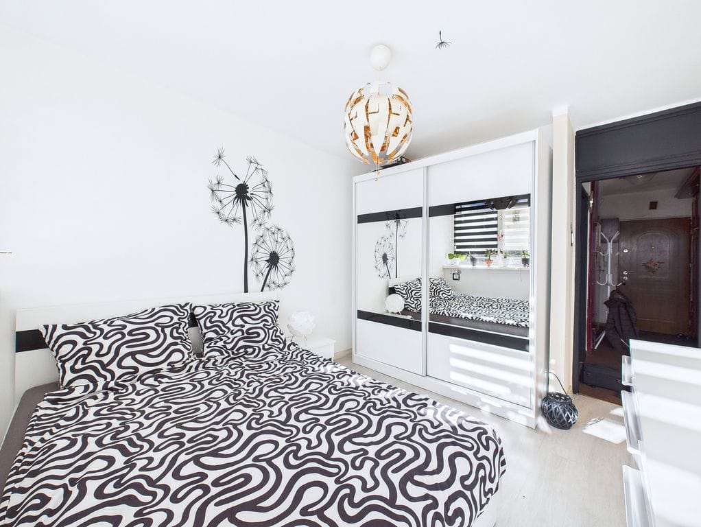 Mieszkanie 2 pokojowe na Sprzedaż