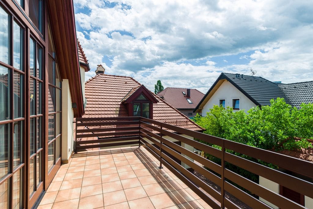 Dom 6 pokojowe na Sprzedaż