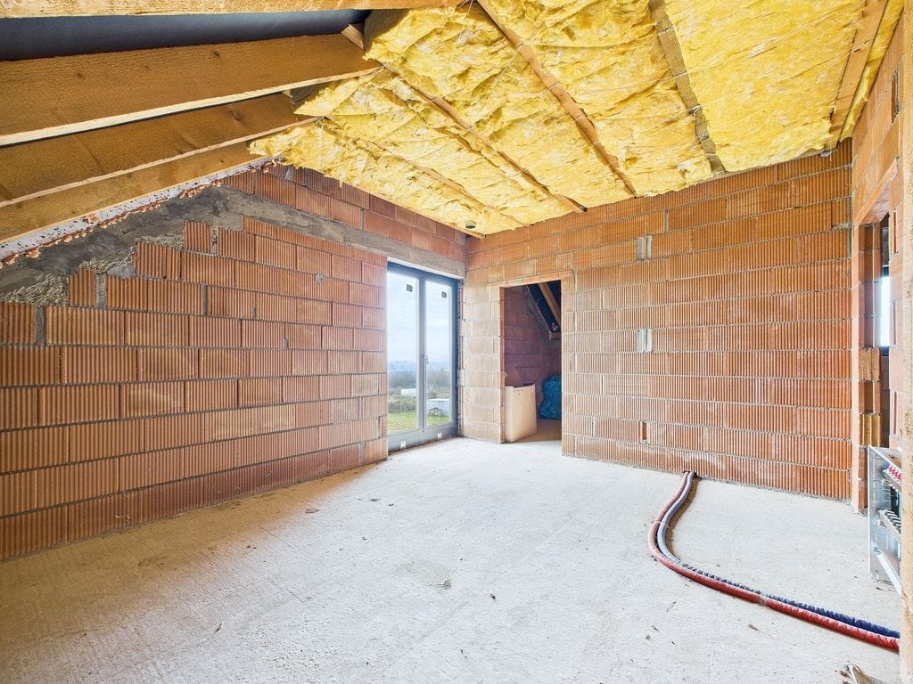 Dom 4 pokojowe na Sprzedaż