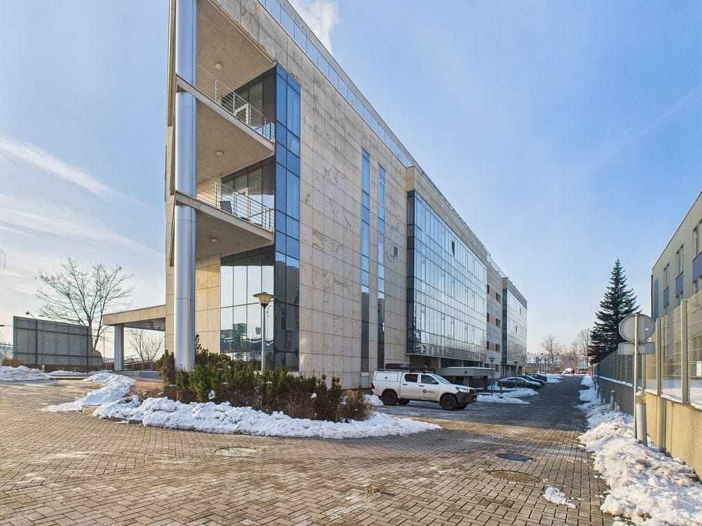 Lokal użytkowy  pokojowe na Sprzedaż