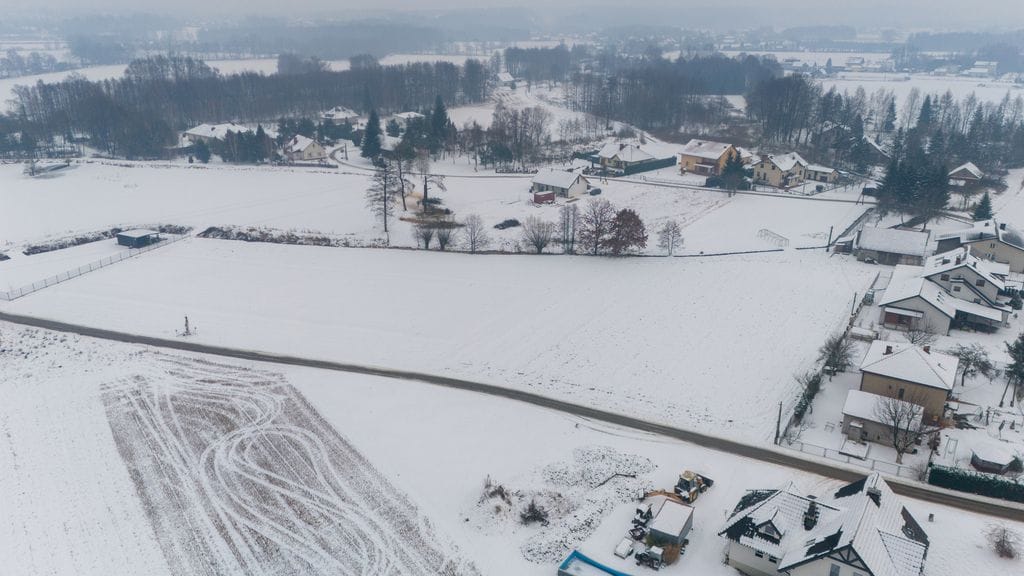 Działka  pokojowe na Sprzedaż