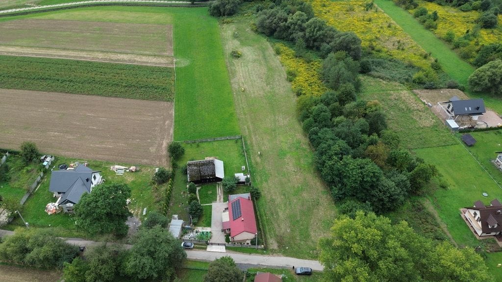 Działka  pokojowe na Sprzedaż