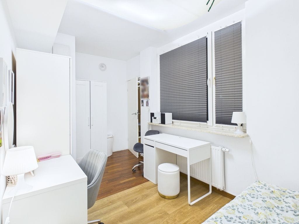 Mieszkanie 4 pokojowe na Sprzedaż