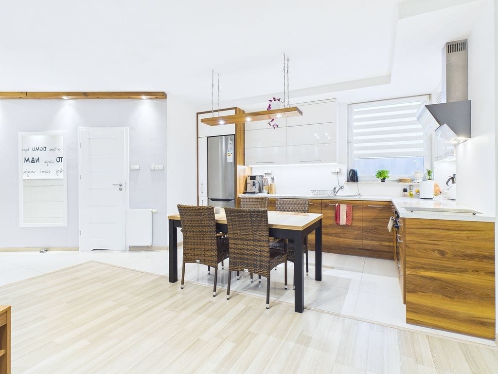 Mieszkanie 4 pokojowe na Sprzedaż