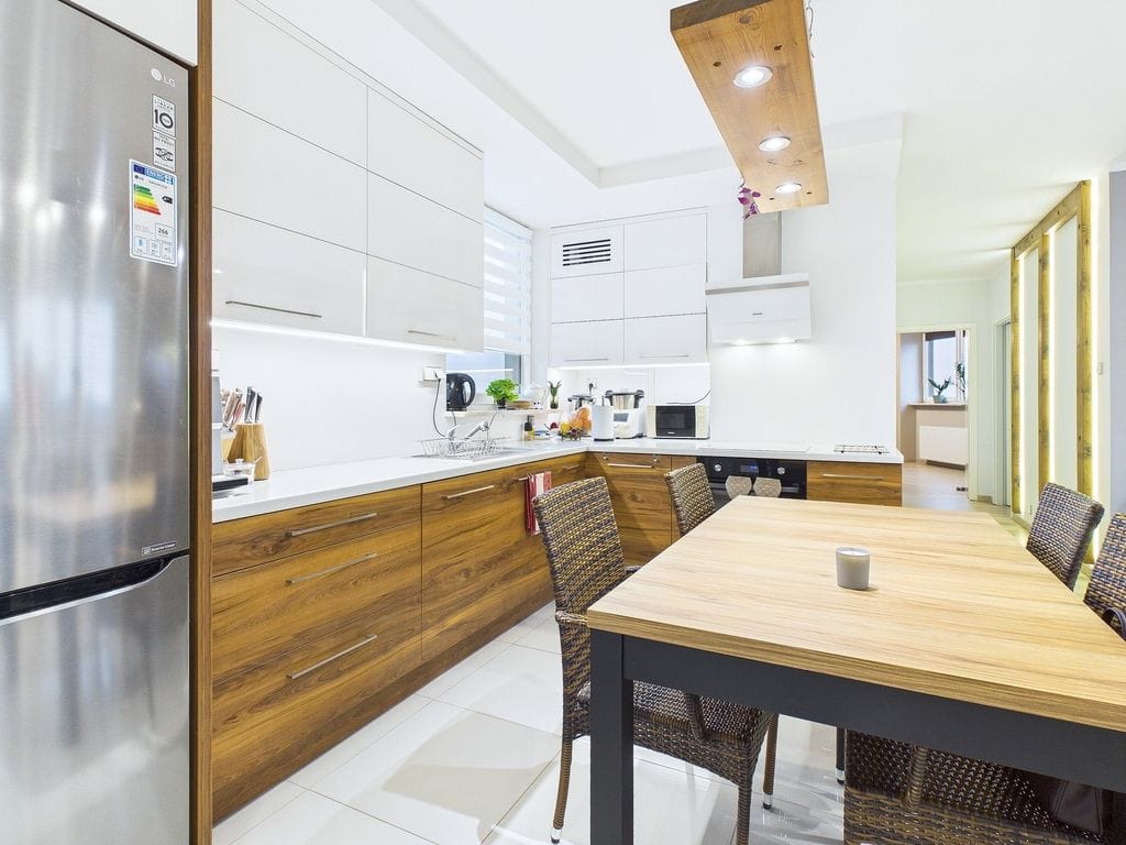 Mieszkanie 4 pokojowe na Sprzedaż