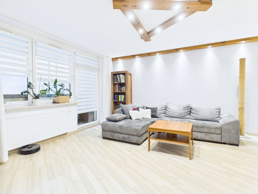 Mieszkanie 4 pokojowe na Sprzedaż