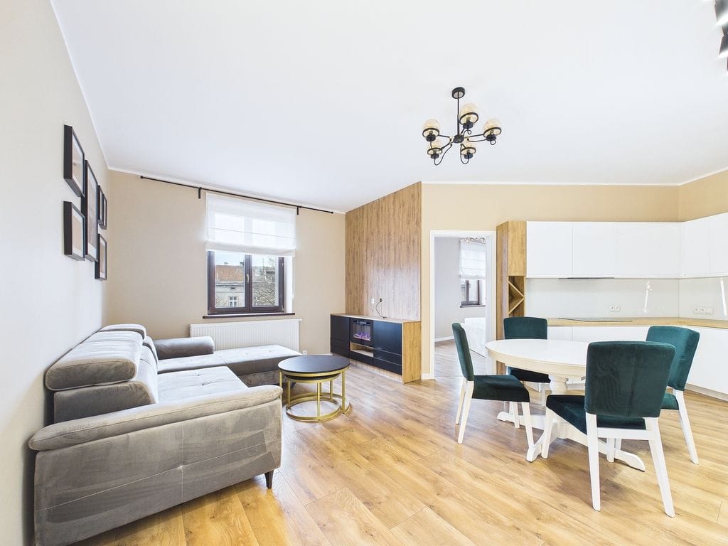 Mieszkanie 3 pokojowe na Sprzedaż