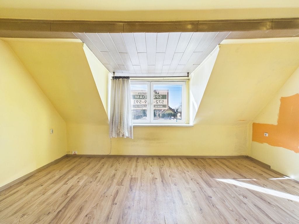 Dom 5 pokojowe na Sprzedaż