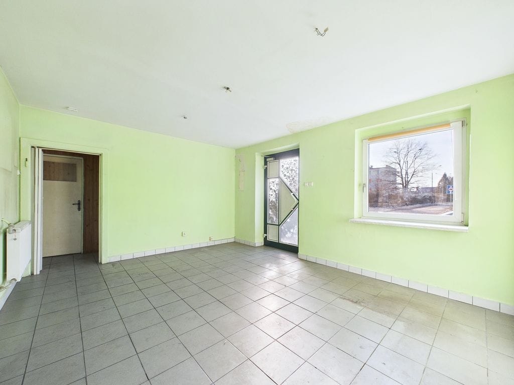 Dom 5 pokojowe na Sprzedaż