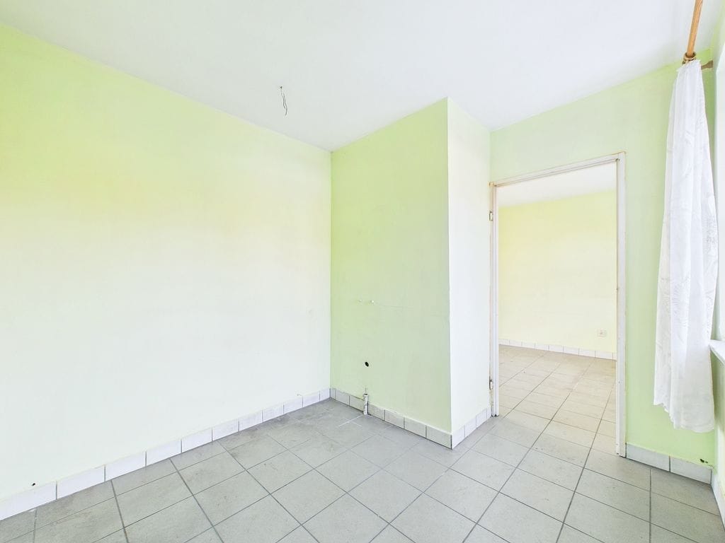 Dom 5 pokojowe na Sprzedaż