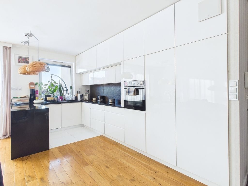 Mieszkanie 4 pokojowe na Wynajem