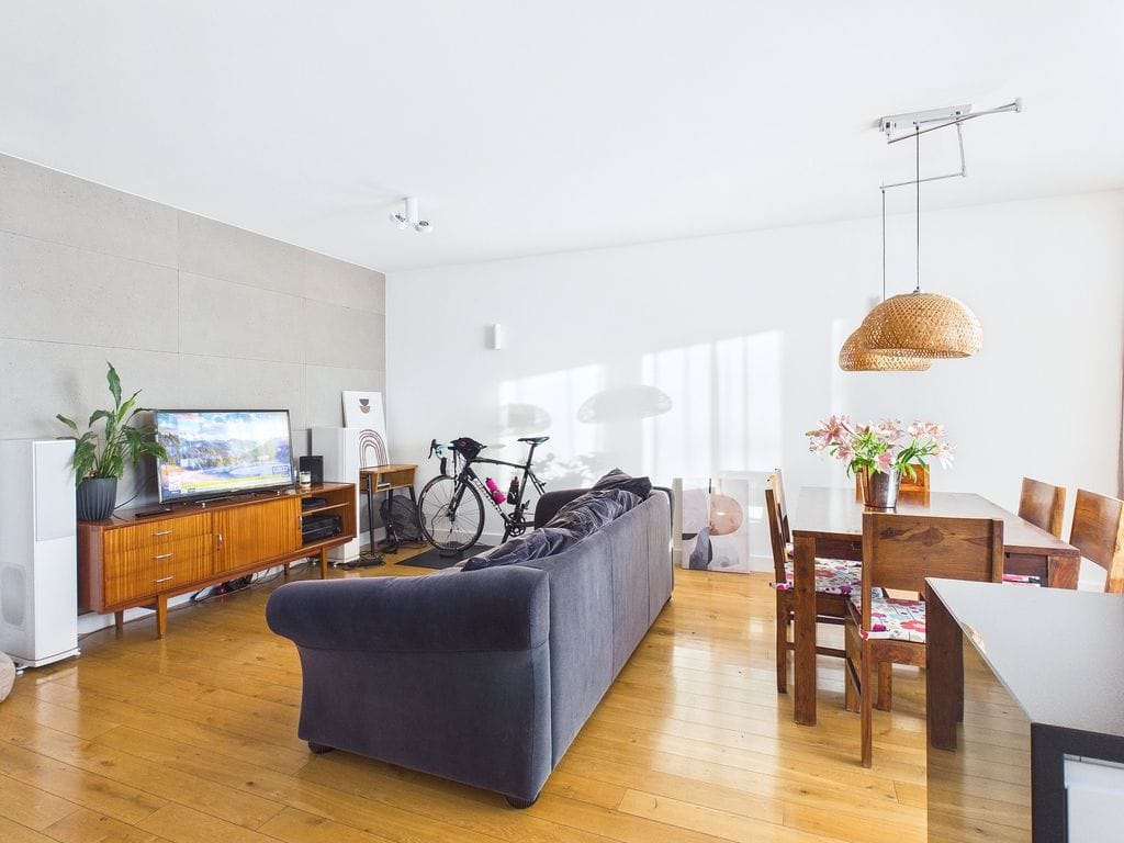 Mieszkanie 4 pokojowe na Wynajem