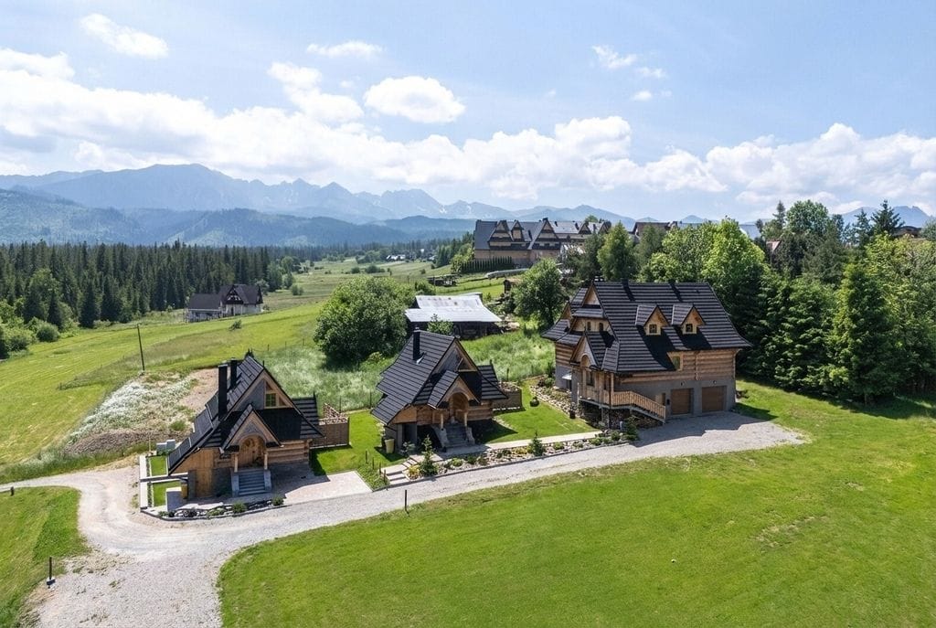 Dom 6 pokojowe na Sprzedaż