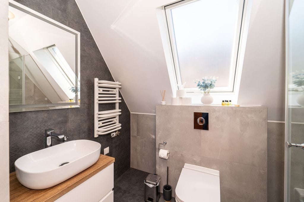 Dom 6 pokojowe na Sprzedaż