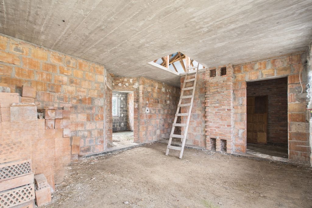 Dom 5 pokojowe na Sprzedaż