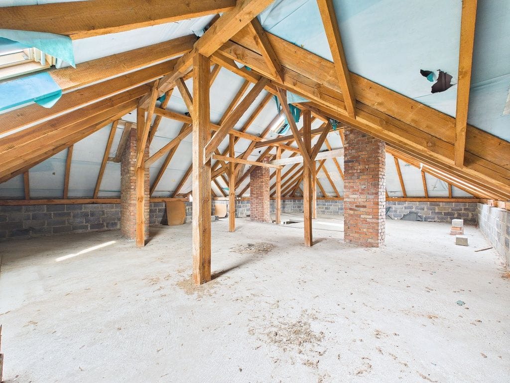 Dom 5 pokojowe na Sprzedaż