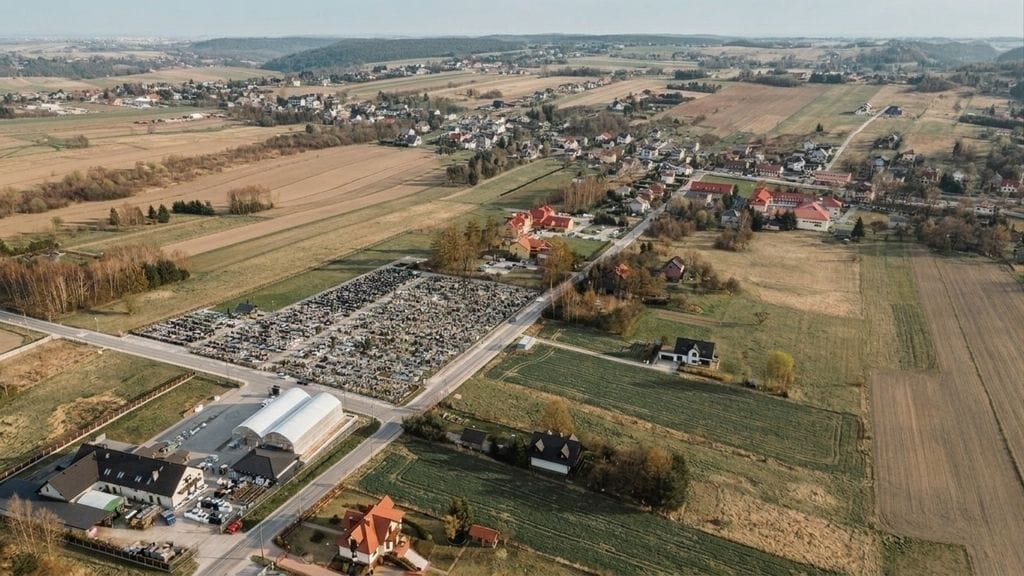 Dom 5 pokojowe na Sprzedaż