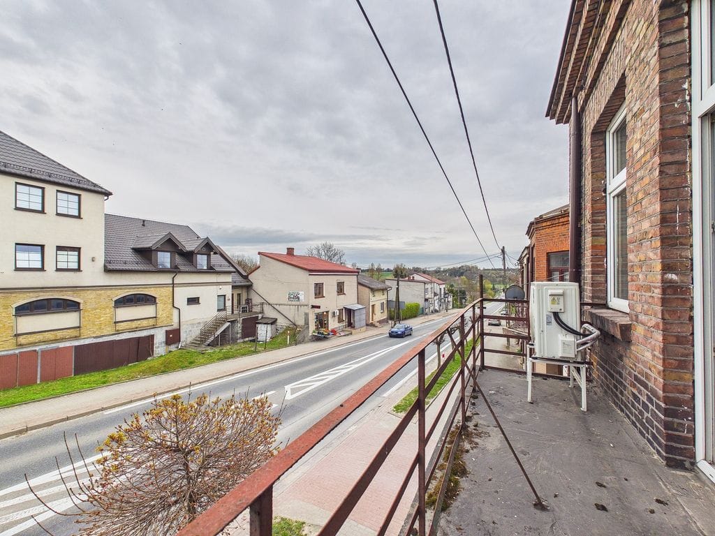 Dom 7 pokojowe na Sprzedaż