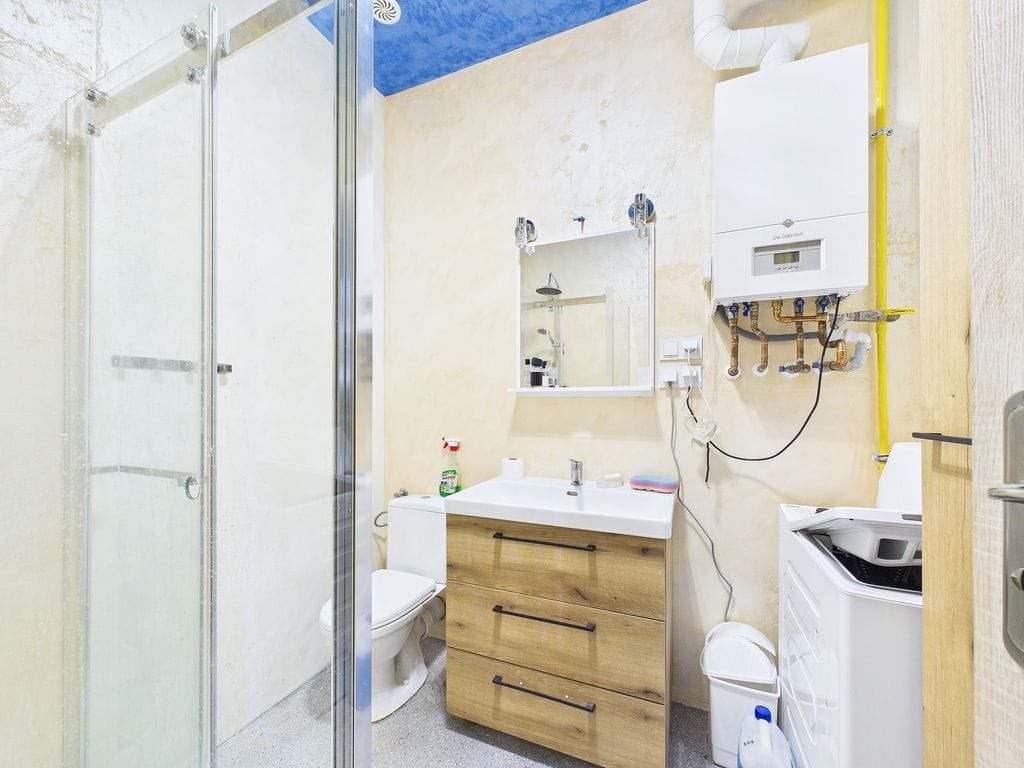 Dom 7 pokojowe na Sprzedaż