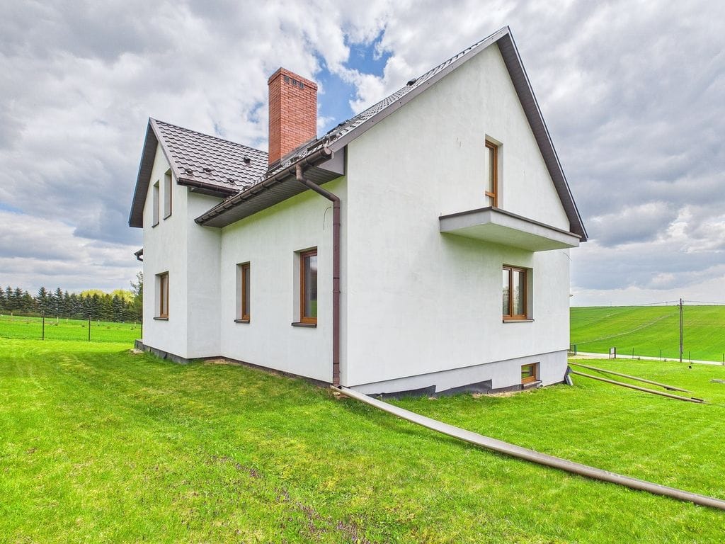 Dom 6 pokojowe na Sprzedaż