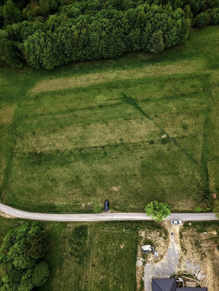 Działka  pokojowe na Sprzedaż