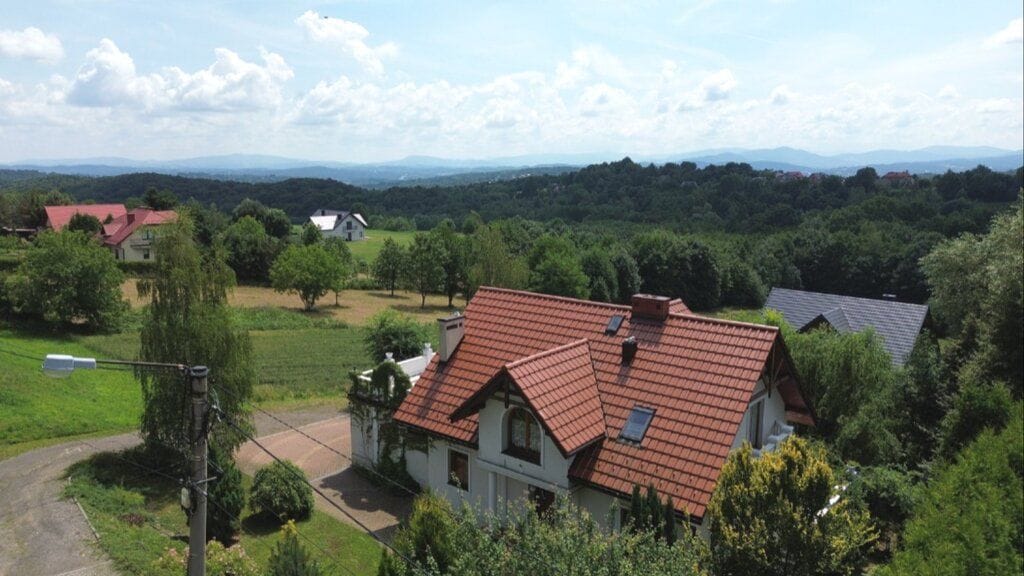 Dom 7 pokojowe na Sprzedaż